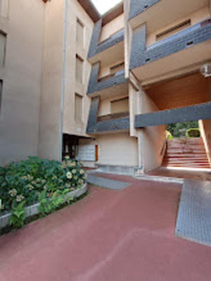 Frolise, T2, Centre, Wifi, Parking Couvert Gratuit, 4 Personnes Bagnères-de-Luchon Extérieur photo