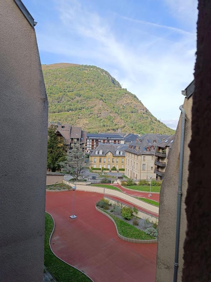 Frolise, T2, Centre, Wifi, Parking Couvert Gratuit, 4 Personnes Bagnères-de-Luchon Extérieur photo